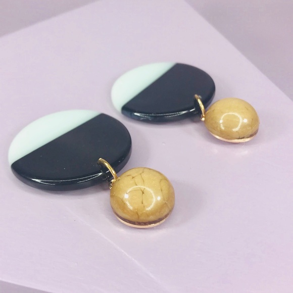 🆑 Circle Drops in Black and Mint - Picture 4 of 6